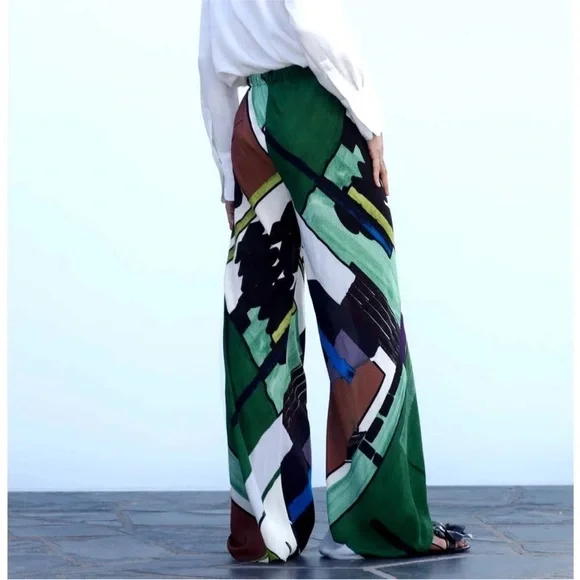 Wide Leg Pant - Picture 2 of 6